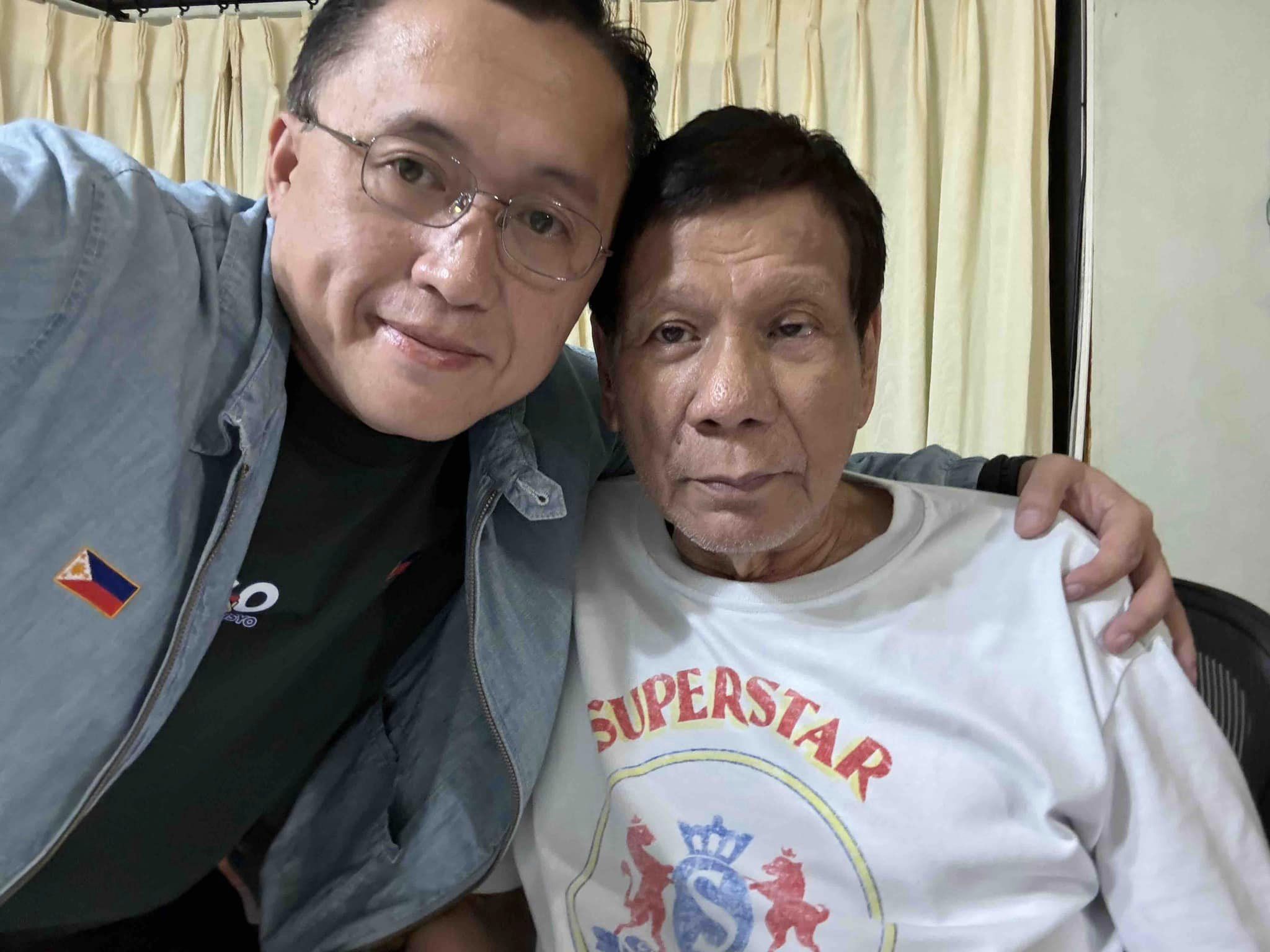 Daily Guardian on X: "LOOK: Former president Rodrigo Duterte appeared in Senator  Bong Go's Facebook live on Thursday amid social media posts claiming that  he has already died. 📷 Bong Go/Facebook https://t.co/UjZM3MEdNO" /