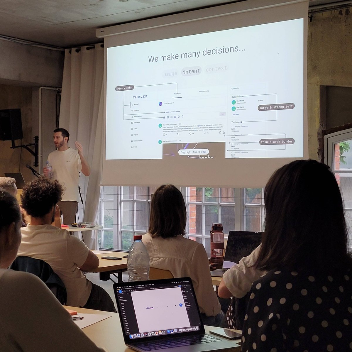 Flupa's tweet photo. [UXDays 24] C'est parti pour la 2me journée des UXDays ! Place à l'atelier de Estelle PELLETERAT DE BORDE et Edgar LECHAUDEL pour une introduction pratique aux Design Tokens !

#flupa #uxdays #uxdesign https://t.co/iDVlzx5QT3