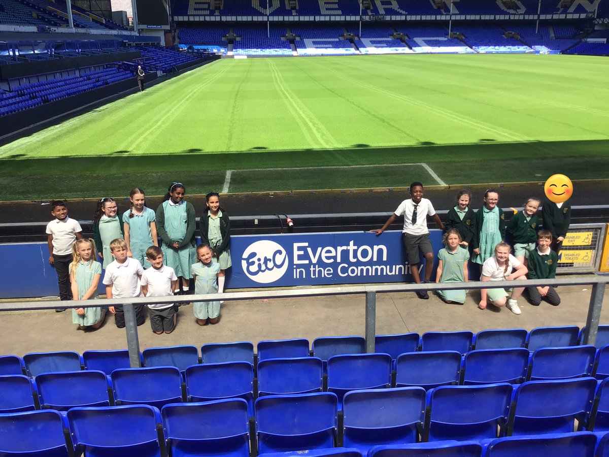 The children involved with Everton in the Community had a fantastic time at Goodison for their celebration day! They designed banners to promote clean air and had to present their research to some judges! <a href="/EITC/">Everton in the Community</a> <a href="/StOsYear5/">St Oswald's Catholic Primary School - Year 5</a>