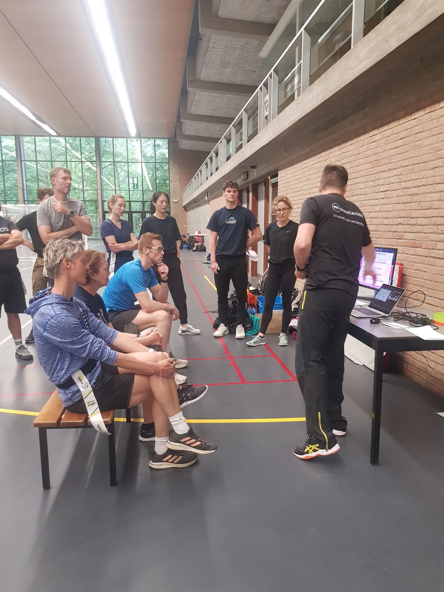 4 dagen, 500 leraren, 57 sessies met focus op vakinhoudelijke kennis. Tot volgend jaar voor de 51e nascholing voor leraren Lichamelijke Opvoeding. <a href="/KianVanluyten/">Kian Vanluyten</a> <a href="/tommadou/">Tom Madou</a>