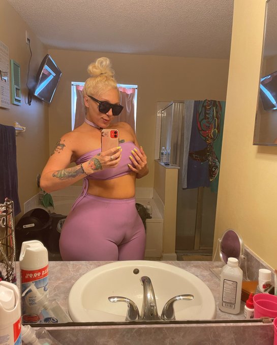 Watch Alexis Andrews📍NYC's leaked NSFW photo on TwXstars