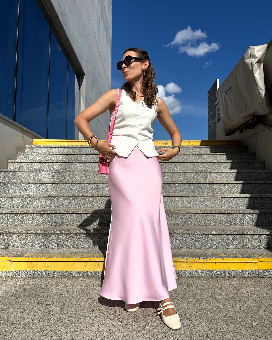 Mermaid maxi skirt outfit discount