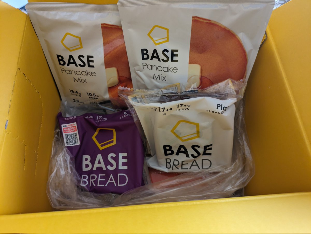 doppo404's tweet image. うおぉ！！@basefood の新商品きちゃあ！✨
パンケーキだって！
栄養！優秀！！
お見せしようじゃないか、この魔改造の腕前を……

 #Basefood
 #basebread
 #PR