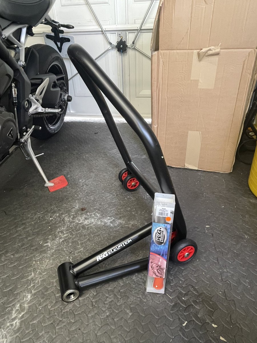 Amii Elizabeth 🖤 tweet media