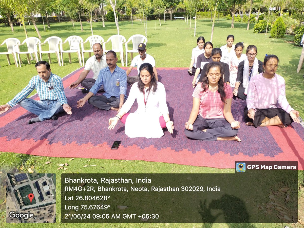 Ritu_Mehra14's tweet photo. Glimpses of International Yoga Day 2024 celebration with this year's theme, " Yoga for Self and Society." The yoga session was organized by the Sports &amp; Yoga club of SXC Jaipur at the Yoga Udhyan
#NssIndia
#IDY2024 https://t.co/AxLpi2YqQF
