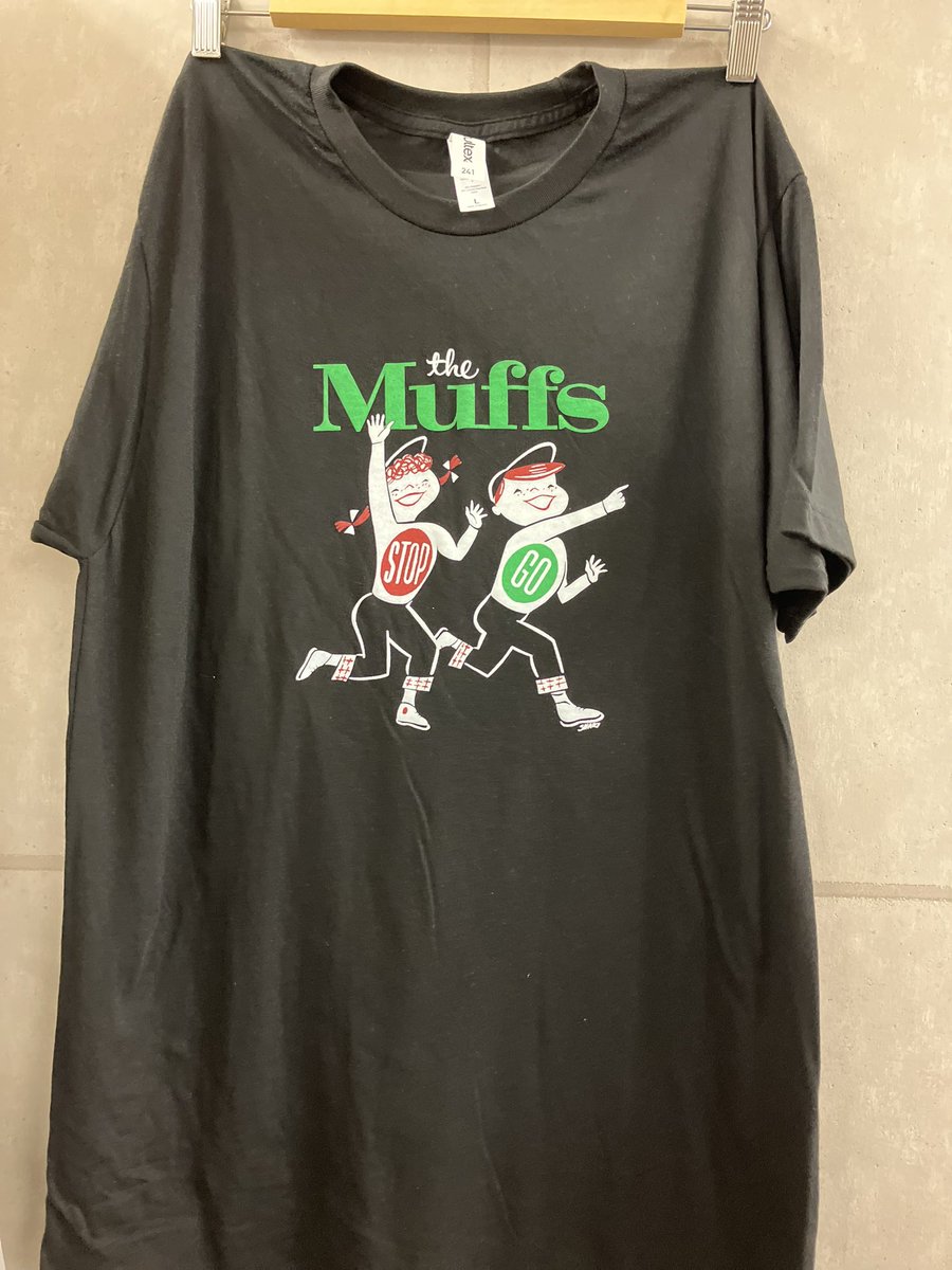 highvoltagesho2's tweet photo. 新入荷アイテム
the muffs
¥5,800

https://t.co/xXZoHUPpLX

#themuffs 
#themuffsband 
#themuffsshirt 
#新入荷

#bandtee
#rocktshirt
#indierock #インディーロック
#ロックt #ロックtシャツ
#バンドt #バンドtシャツ
#バンドtee #バンtコーデ
#洋楽好きな人と繋がりたい https://t.co/8hVEKEKgL5