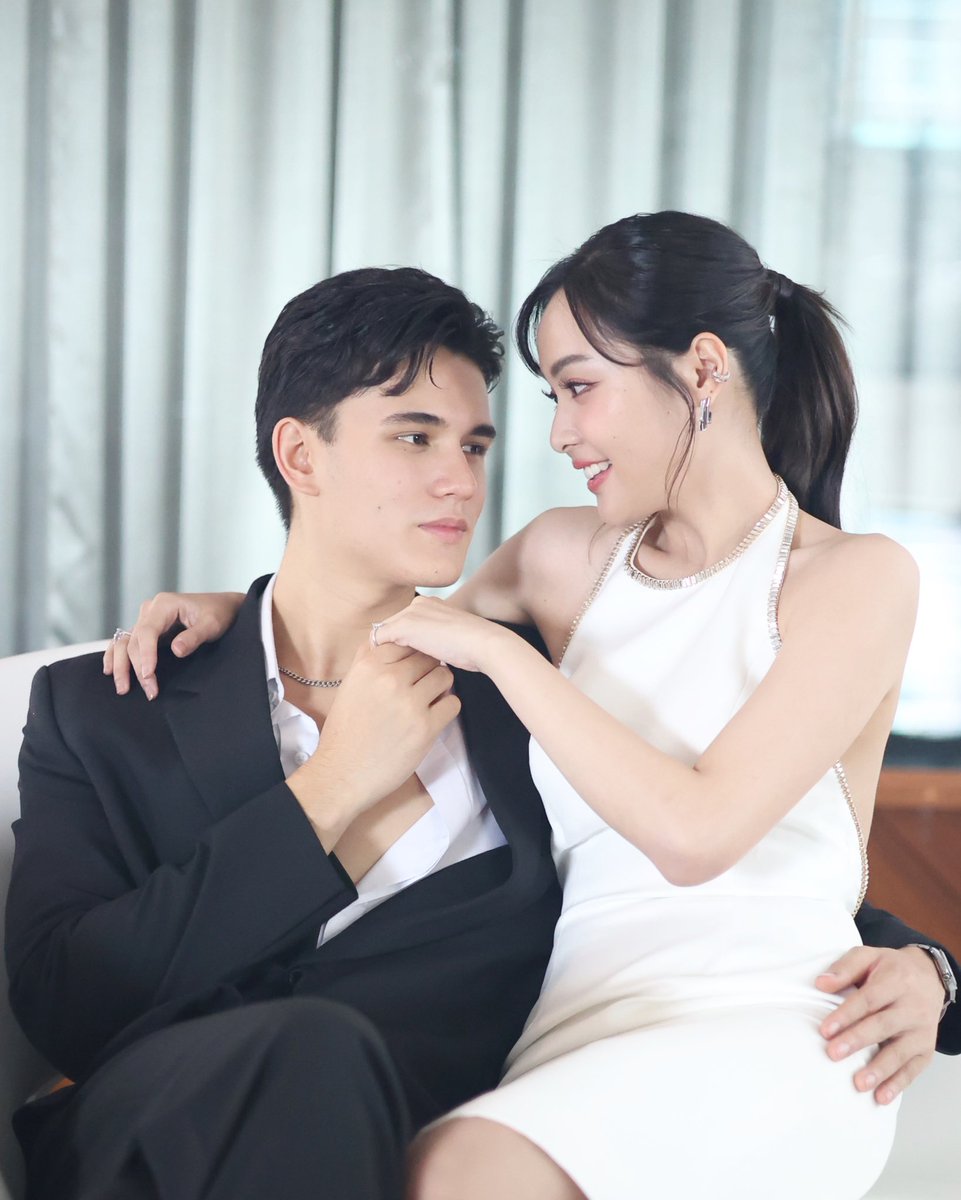 shebee_ipr's tweet photo. ถ้าหนูพุกเซ็กซี่แบบนี้..พี่จะ���วงละนะ🧡

#ดวงใจเทวพรหม 
#ใจพิสุทธิ์.ตอนจบ
#tatemyron #เทศน์ไมรอน 
#oomeisaya #อุ้มอิษยา 
#เมตตาและมหานิยม 
#ดูทีวีกด33
#ดูมือถือกด3Plus
#เทศน์อุ้ม https://t.co/TcB09F2ner
