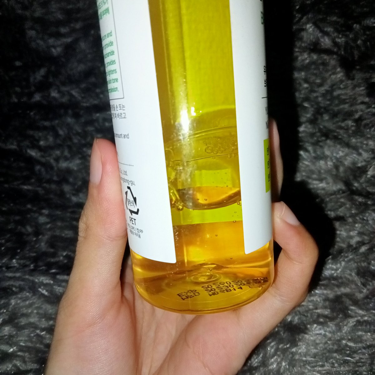 ryhnd00y's tweet photo. #ryview Lagiii
Toner kecintaan aku💝 Pakenya pas pagi hari, bikin muka jadi lebih cerah + seger. Wangi Yuja nya enak bangettt💝 Lumayan pricey (buat aku😔) tapi worth to try buat kamu yang punya bekas jerawat🫵🫶
📌https://t.co/Fe8ObKe2Am https://t.co/QxzMVg240v