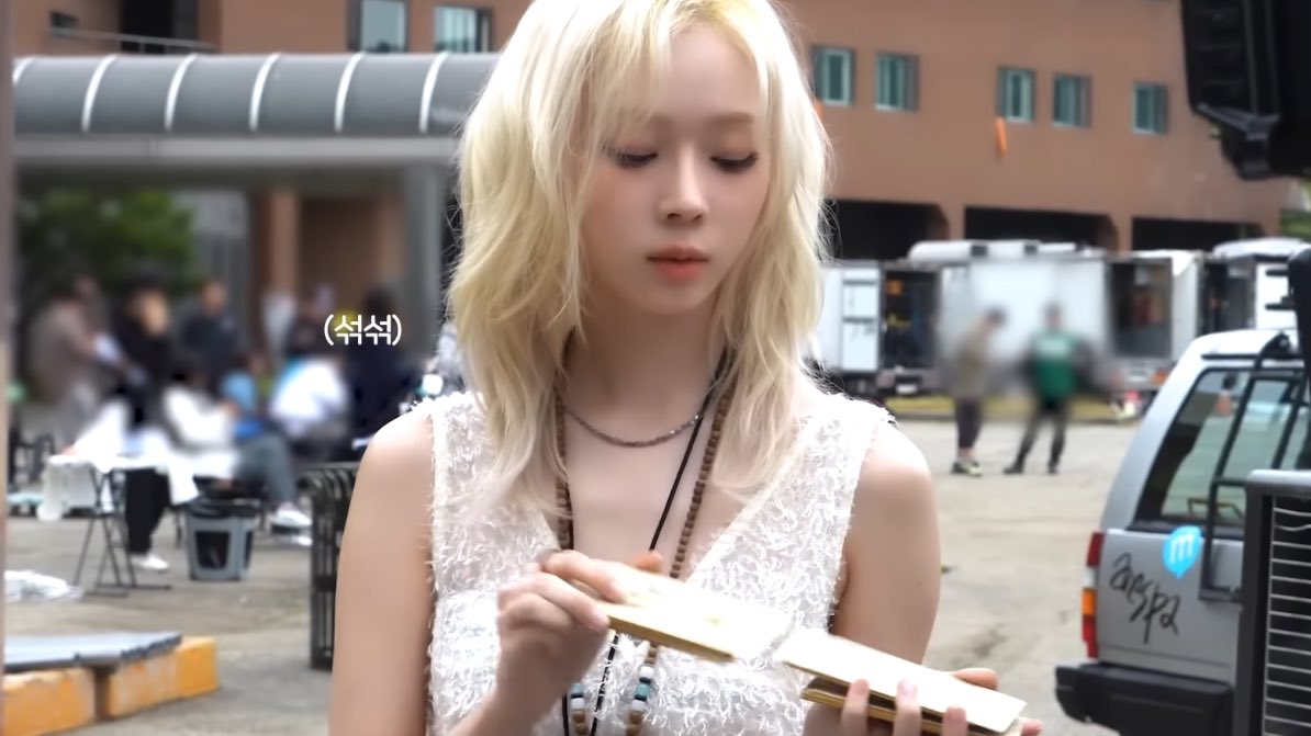 hourlykwinter's tweet image. 