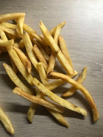 XURTYXURTY's tweet photo. LTSSS Go ?  v.  Bc  :   Back2Backk :rk    > > !  RETRNNN ^  @JUGDAS @BLEPHIN YHUU NEED MEEE 🍟 CAA A L L LLINIGG   MY Y   N A  AM E https://t.co/c3Nvsl0juA