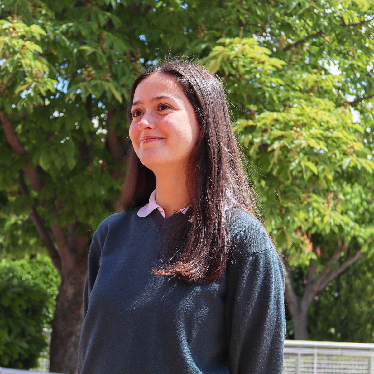 Ellas son las finalistas de el El “Clinical Case Competition” de la @universidaddenavarra 

🩺💉 Las cuatro alumnas de 2º de Bachillerato llevaron a cabo el análisis de diferentes casos clínicos. Debían aportar , como futuras médicos, diferentes soluciones.