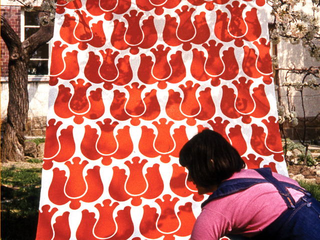 david_smilo's tweet photo. Textile work of Ildiko Csete, wife of György Csete hungarian architect, member of the hungarian organic movement.

https://t.co/bzOrLIQLZm https://t.co/unFqq0lKJS