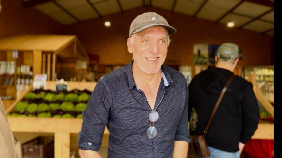 Philippe Poutou tweet media