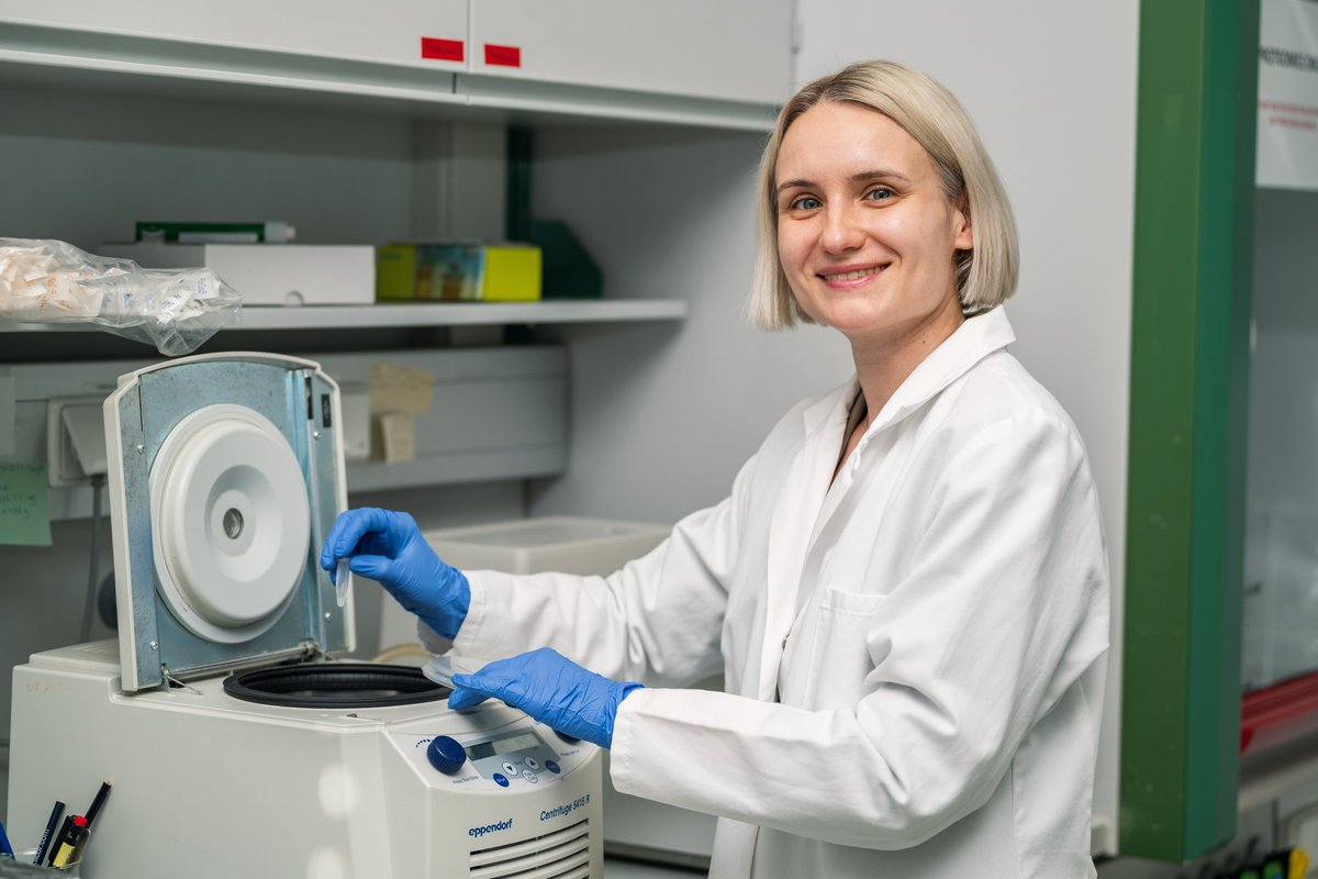 Wir freuen uns über die Verstärkung in unserer Professor:innenschaft und sagen: ❤-lich willkommen an der Vetmeduni 😊👏
→ Doris Wilflingseder, Professorin für Infektiologie
→ Katarzyna Sitnik, Assistenzprofessorin für "Virologie – Mechanismen und Dynamik  viraler Infektionen"