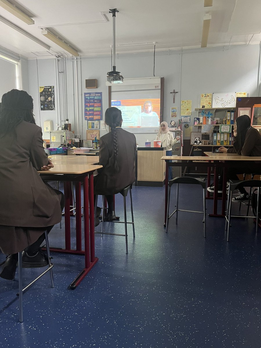 Massive thank you to our former pupil and superstar Hanin ⭐️ for joining us this morning to give her insight into <a href="/UofGMedicine/">UofG Medicine</a> 🩺🩻 #ambition #nextgeneration #UofGWorldChangers 

<a href="/NDHS_Science/">NDHS Science Dept</a> <a href="/ndhsglasgow/">Notre Dame High</a>