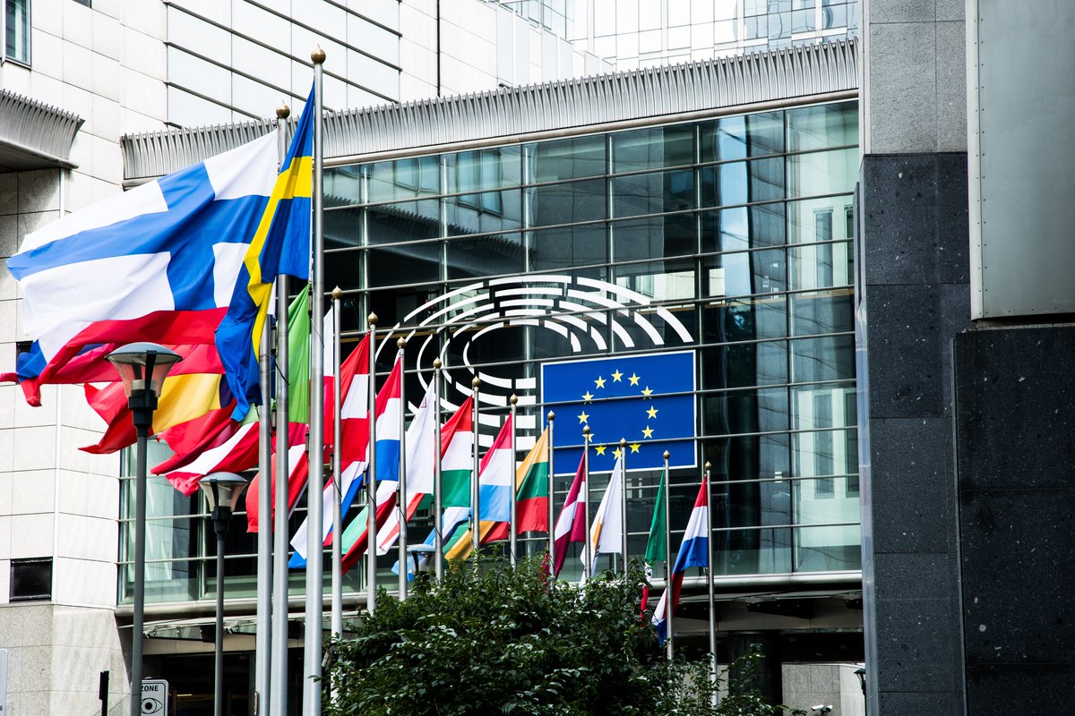🇪🇺Les marchés publics de services numériques doivent-ils privilégier les soumissionnaires européens ?
📢La chaire Digital organise le 4 juillet un événement de présentation du rapport Buy European Tech Act. 
Ouvert à tous sur inscription⬇️
eventbrite.fr/e/billets-faut…