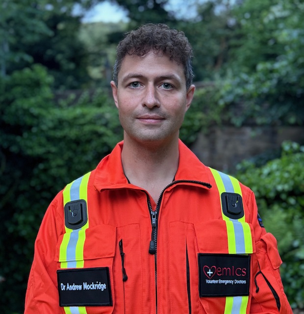 ✨We’re thrilled to welcome Dr. Andy Mockridge to the EMICS volunteer doctor team! Andy is in his final year of Anaesthesia and Intensive Care Medicine training, responds for EMICS on the Fast Response Vehicle (FRV) and also flies with <a href="/WNDLRAirAmb/">WNDLRAirAmb</a>

#EMICS #EmergencyMedicine