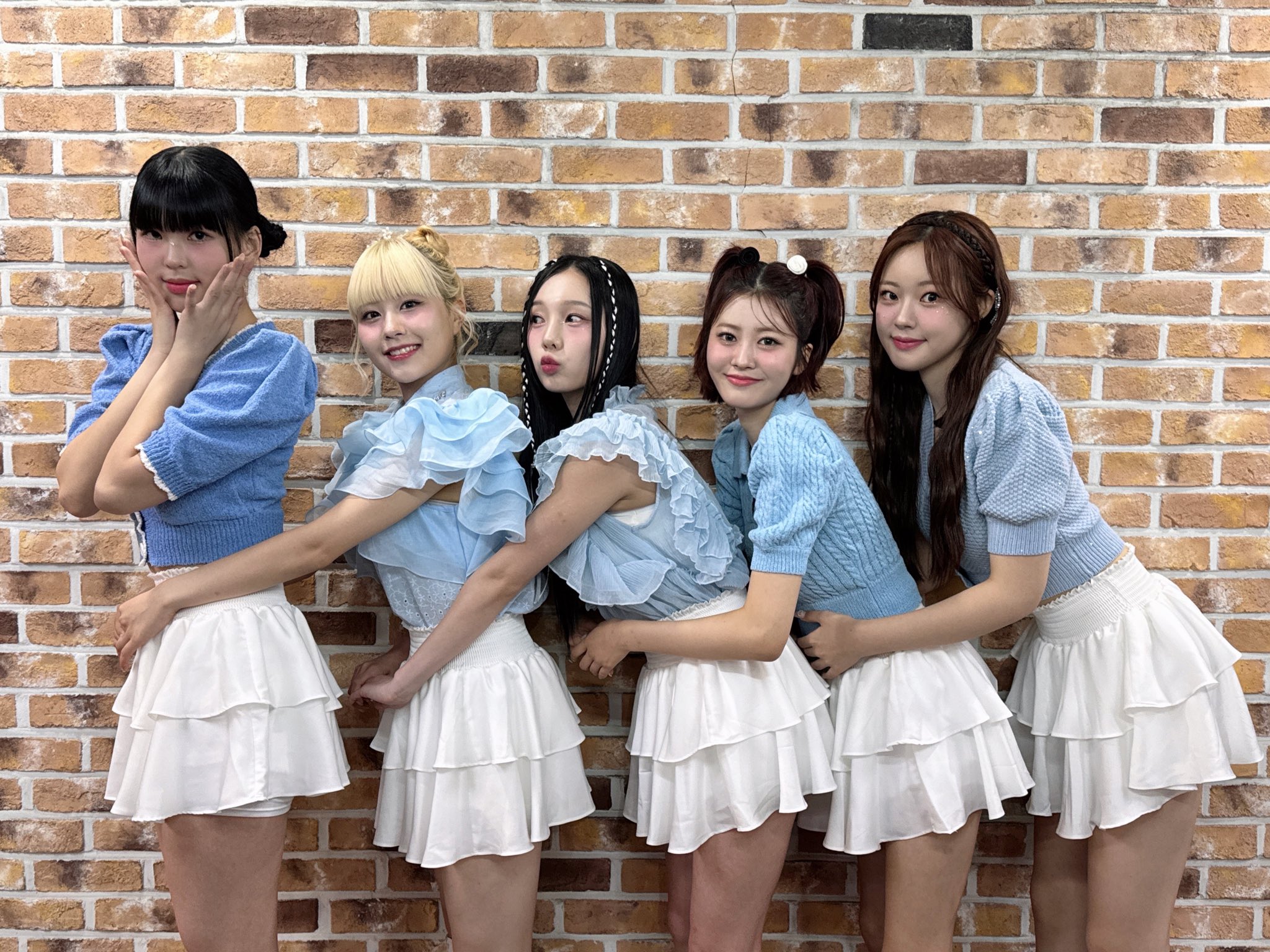 GQllGoUbMAEds40?format=jpg&name=large