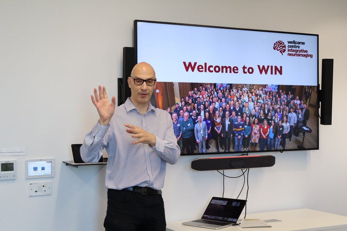 As part of the Royal Society Partnership Grant, staff and sixth formers went to John Ratcliffe Hospital to perform experiments with a 7T MRI machine and thermometers from school!  A fantastic day and we are grateful to Professor Clare and his team for their time and expertise.