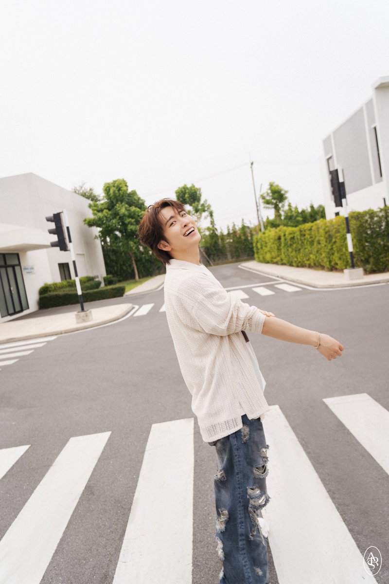 영재 (YOUNGJAE)
𝐃𝐈𝐆𝐈𝐓𝐀𝐋 𝐒𝐈𝐍𝐆𝐋𝐄 <𝐓.𝐏.𝐎>

📅2024. 07. 09 PM 6:00 (KST)

#영재 #YOUNGJAE
#TPO #YOUNGJAE_TPO
<a href="/ChoiArs_YJ/">YOUNGJAE</a>
