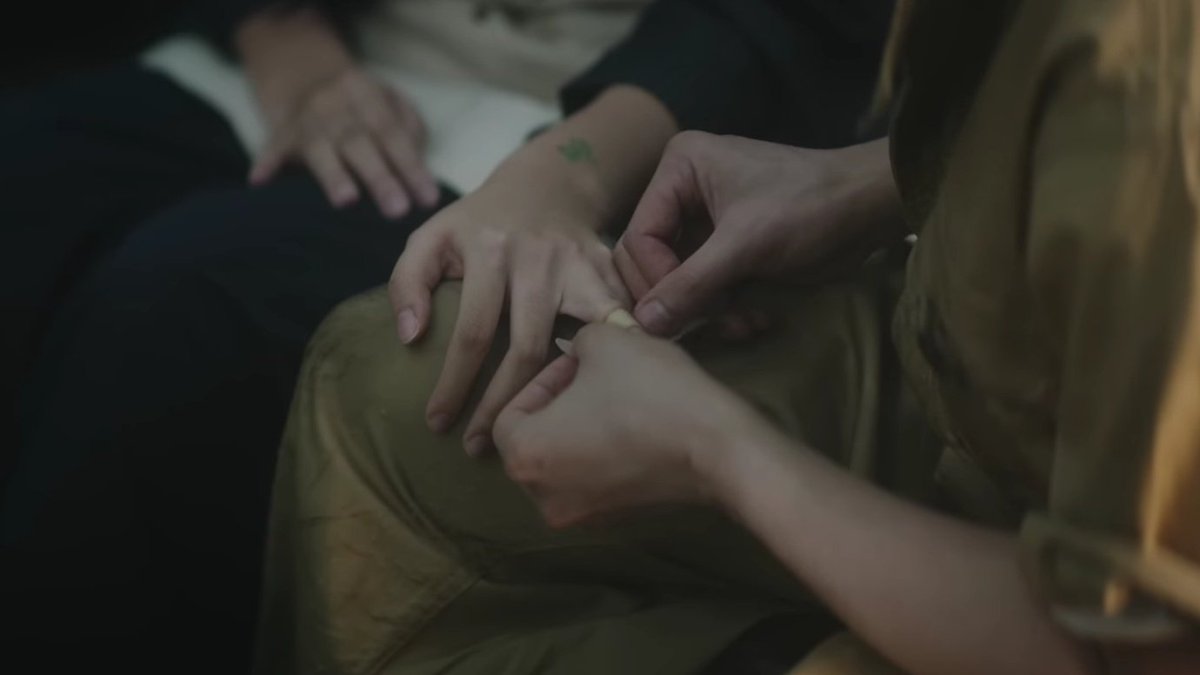 sooyeppeo's tweet photo. He's greener than the whole forest https://t.co/F1a2TJJCwl