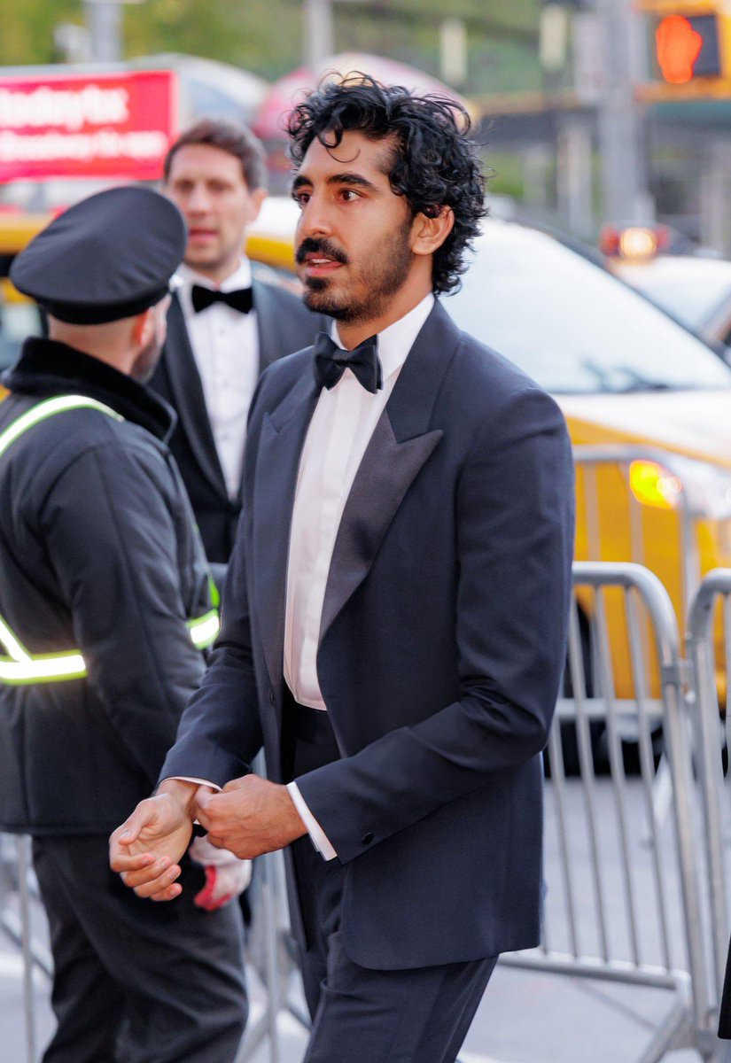 💭 thinking about director dev patel tweet media
