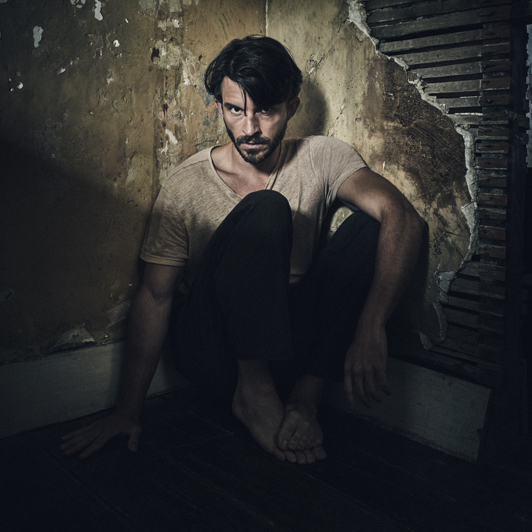Muse Creative Communications (@musecreativecom) on Twitter photo We're excited to share our key-art for the <a href="/_bridgetheatre/">Bridge Theatre</a> reimagining of Richard II, featuring Jonathan Bailey & directed by Nicholas Hytner. Thanks to <a href="/jasonbellphoto/">Jason Bell</a> for the photography and collaboration. This Shakespeare classic will be thrilling audiences from 10 Feb 2025 We're excited to share our key-art for the <a href="/_bridgetheatre/">Bridge Theatre</a> reimagining of Richard II, featuring Jonathan Bailey & directed by Nicholas Hytner. Thanks to <a href="/jasonbellphoto/">Jason Bell</a> for the photography and collaboration. This Shakespeare classic will be thrilling audiences from 10 Feb 2025