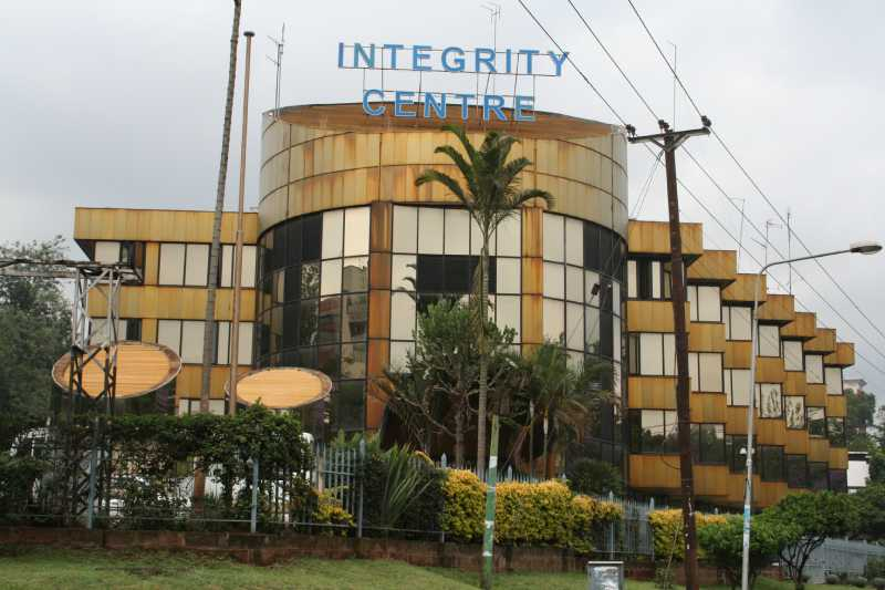 C_NyaKundiH's tweet photo. Parliament "Kills" the Conflict of Interest Bill Initiated to Tame Runaway Graft

The fight against corruption in Kenya suffered a major setback this week following Parliament's reversal on the enactment of the Conflict of Interest Bill, a critical piece of legislation introduced by the Cabinet in 2023 aimed at curbing the rampant embezzlement of public funds by state officials engaged in direct or indirect business dealings with the government.

In a move experts are calling dangerous, the Senate of the Republic of Kenya unanimously decided (25 to 0) to drastically alter the Conflict of Interest Bill by:

1. Deleting Sanction Provisions: The Senate removed sections that imposed sanctions for conflicts of interest within the Bill and other existing laws such as the Anti-Corruption and Economic Crimes Act, 2003. This effectively eliminates any punishment for state officials conducting business with the government or awarding tenders to relatives.

2. Removing EACC as Implementing Agency: The Senate also stripped the Ethics and Anti-Corruption Commission (EACC) of its role as the implementing agency, instead assigning this responsibility to public entities. 

This means officials will be tasked with investigating themselves for conflicts of interest, contrary to Article 79 of the Constitution, which establishes the EACC for such responsibilities.

Experts note that the legal provisions in existing laws slated for deletion by the Senate are currently fundamental for investigating and prosecuting individuals embezzling public funds. 

For instance, many governors presently facing court charges are accused of conflict of interest and are charged alongside family members.

The Senate has heavily amended the bill and has now returned it to the National Assembly for concurrence and subsequent transmission to the President for assent.

The original Bill, approved by the Cabinet in early 2023, was forwarded to the National Assembly for enactment into law as part of the conditions imposed on Kenya by development partners such as the IMF.