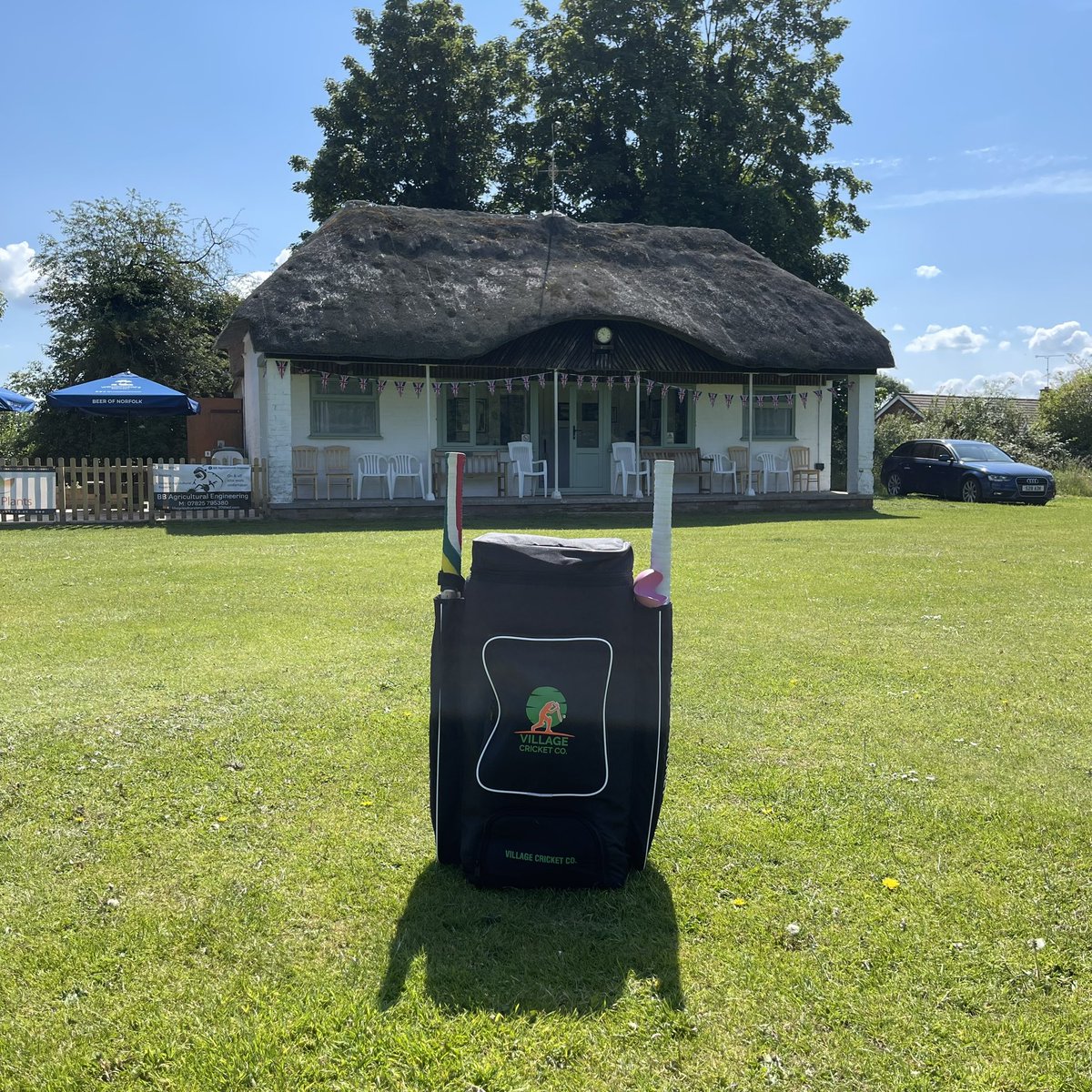 Cheers <a href="/VillagCricketCo/">Village Cricket Co. 🏏</a> for sorting me out, top bag for travelling 🫶🏻