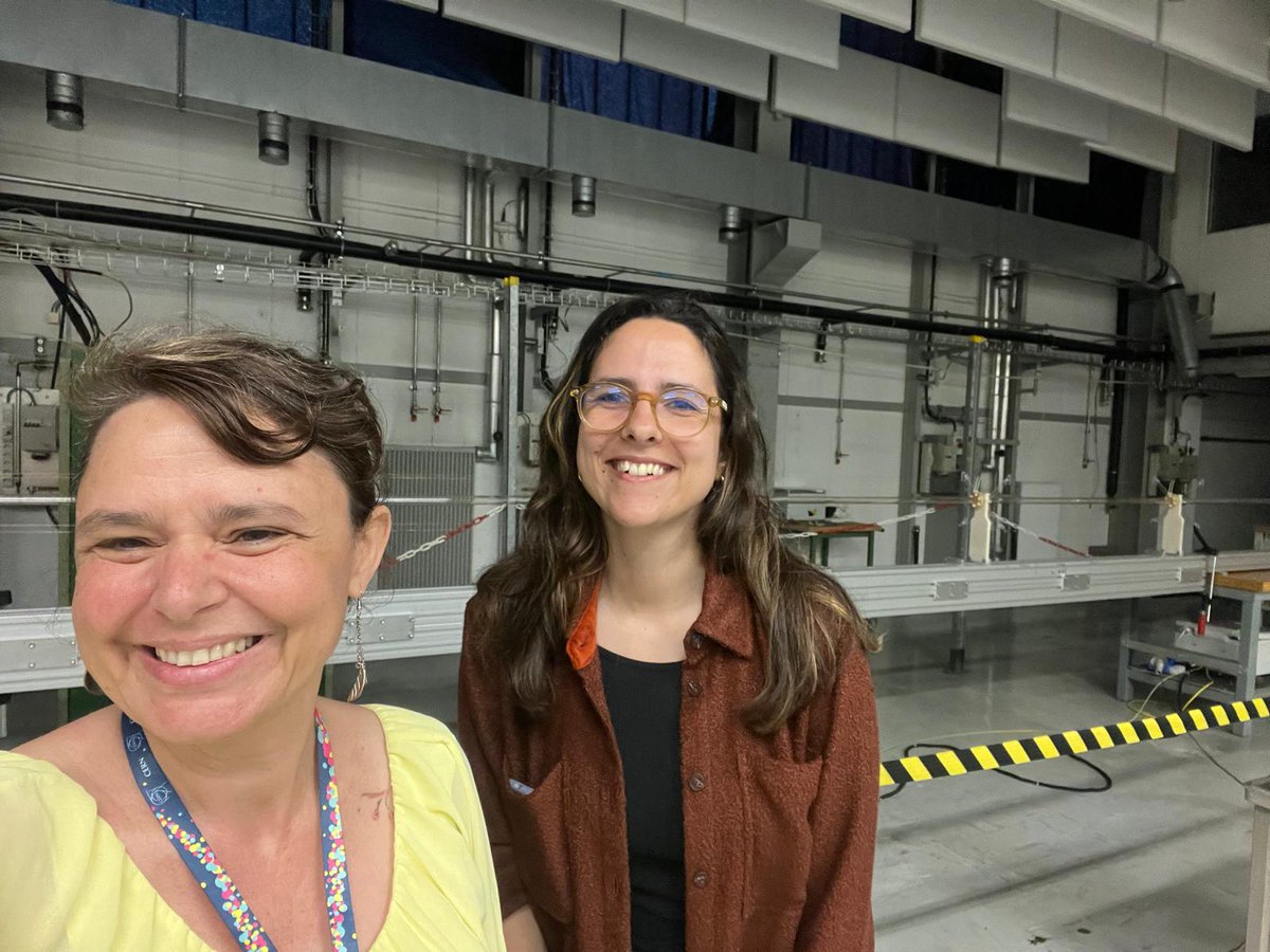 JoanaLoA's tweet photo. What a great way to finish my period as visiting science communicator at @CERN visiting AWAKE experience, with @istecnico @golp_ipfn PhD student Carolina Amoedo. Excited to have captured the plasma on video! Thank you @luis_os, for making this possible https://t.co/loXvxLRLhe https://t.co/DOaSGL2eSO