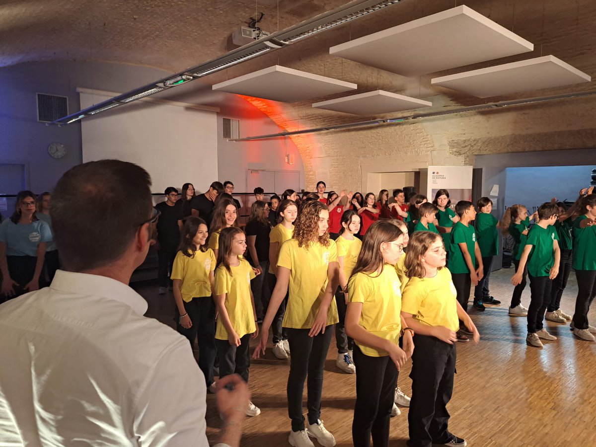 @yeswecham tweet media