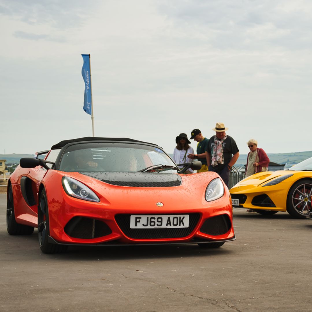 Visit__Weymouth's tweet photo. The Lotus Car Club returns to town this Saturday with their popular Fish and Chip Run. They will display their incredible Porsches from 9.30am at the Jubilee Clock Tower ๐๏ธ ๐คฉ ๐ฅ
๐ธ @LotusDriversClub
#visitweymouth #weymouthdorset #cardisplay #porsches https://t.co/CEHW6nITe6