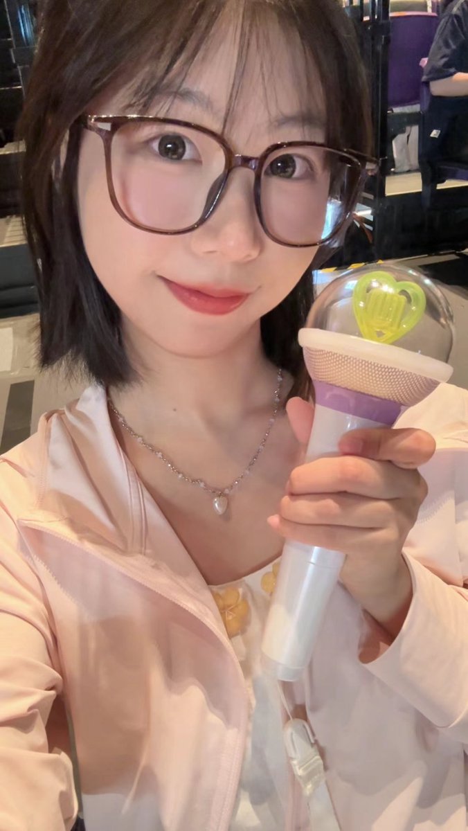 【网友投稿 No.838】萌妹眼镜小姐姐 #眼镜娘 #眼镜妹 #投稿 #反差 #投稿曝光 #女友 #女友分享 #女友系列 #女同学 #女同事 https://t.co/r8Qod9lBWX