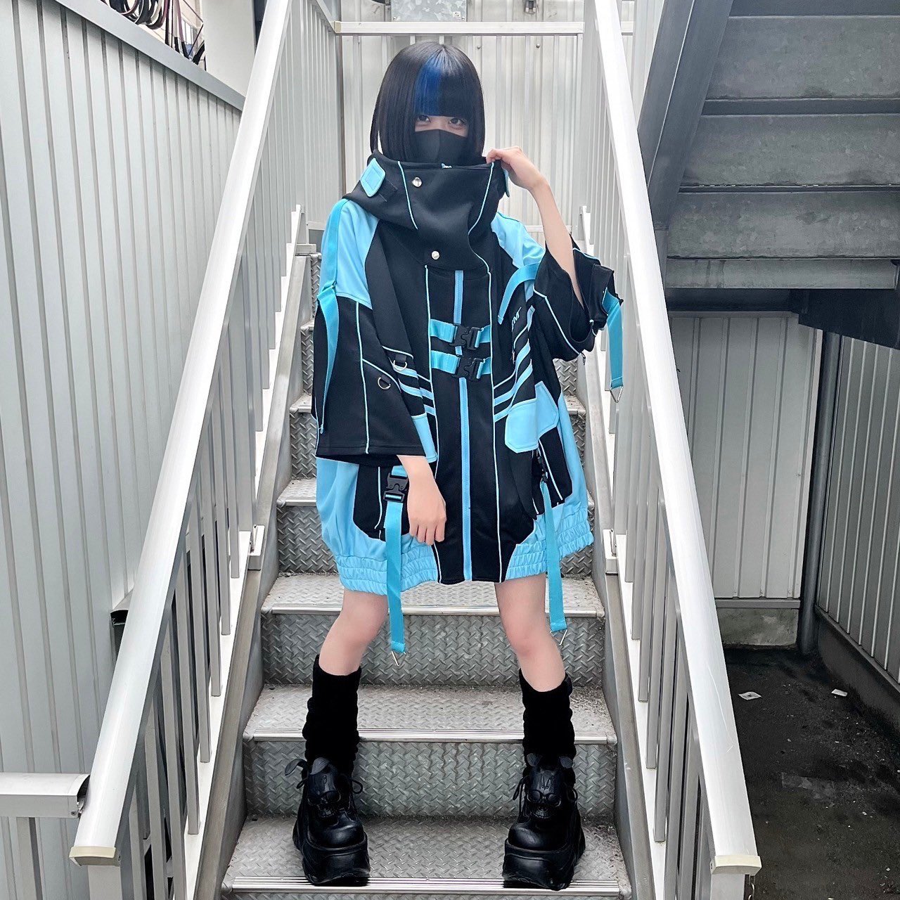 REFLEM 切り替えハイネックトラックジャケット (REFLEM - 美品 REFLEM 切り替えハイネックトラックジャケット (REFLEM - 美品