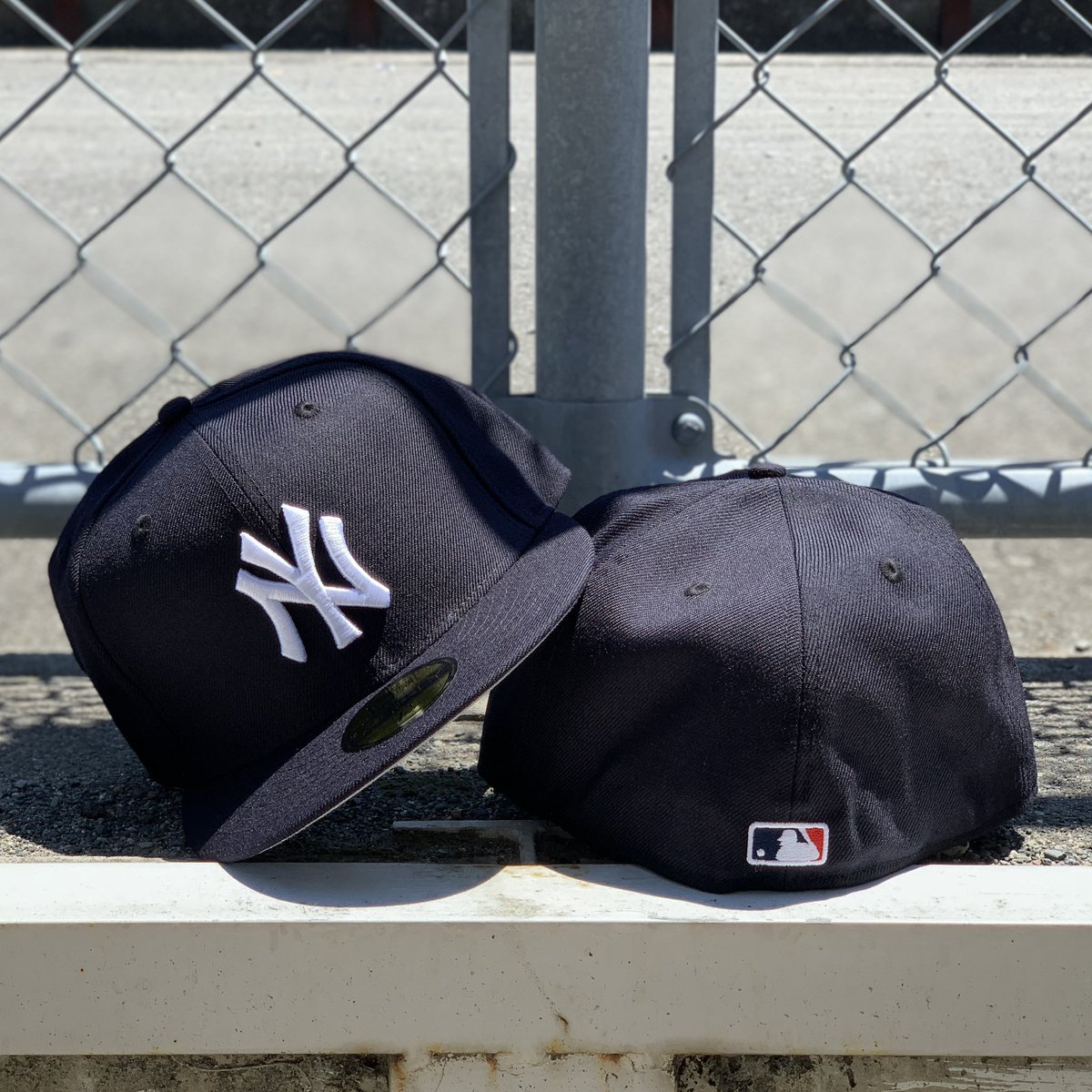 yo_teezy's tweet photo. NEW ERA 59FIFTY 1999-2006 OLD AUTHENTIC NEW YORK YANKEES

https://t.co/3P3B99KTyZ https://t.co/epqJwf5OeZ
