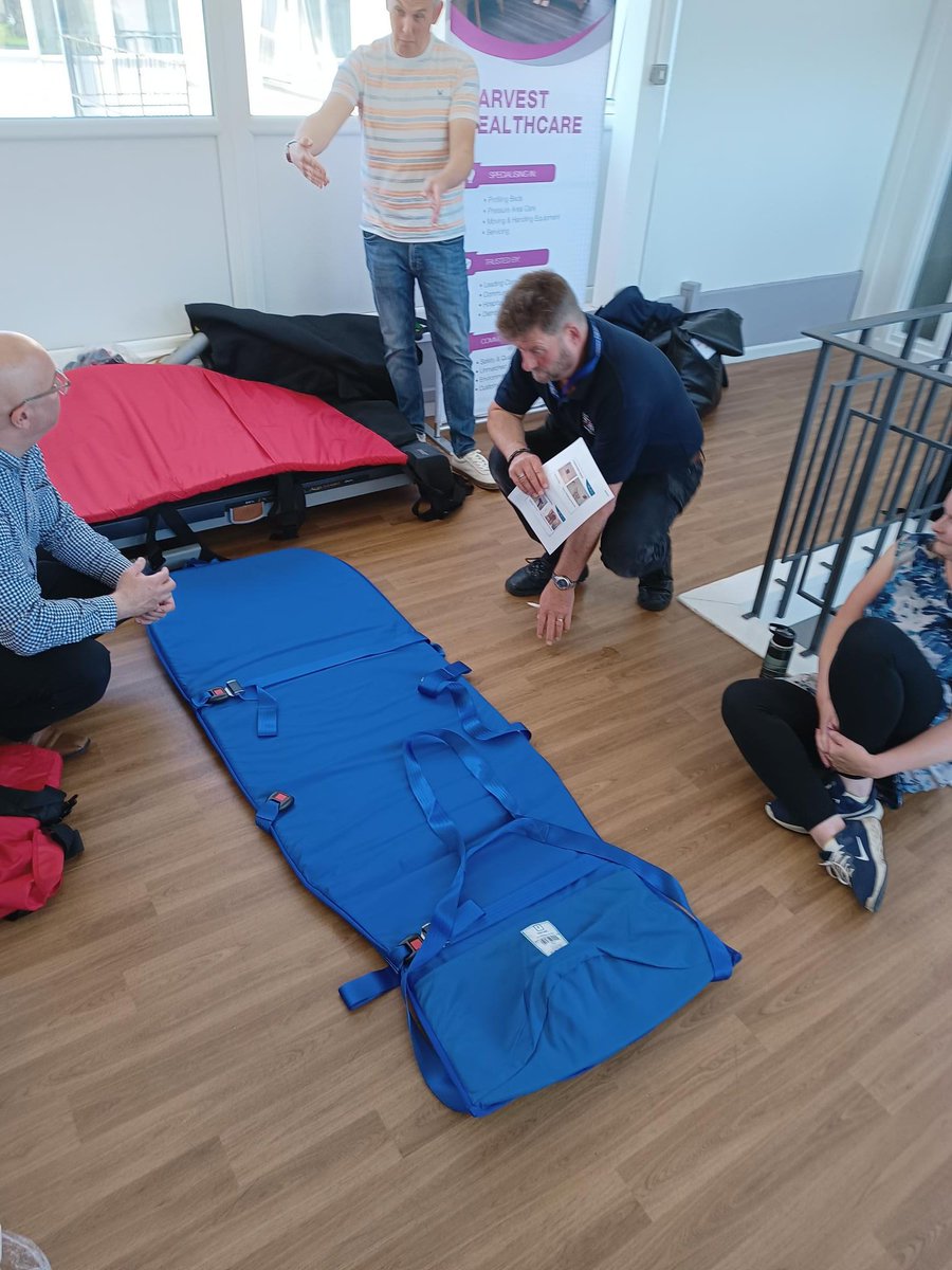 HarvestHealthUK's tweet image. Another successful moving &amp;amp; handling training session in the books! 🙌 

Big thanks to our Group Product Specialist, Chris Hackett, for sharing his expertise and empowering staff with safe and effective techniques.

#HarvestHealthcare #MovingAndHandling #Training