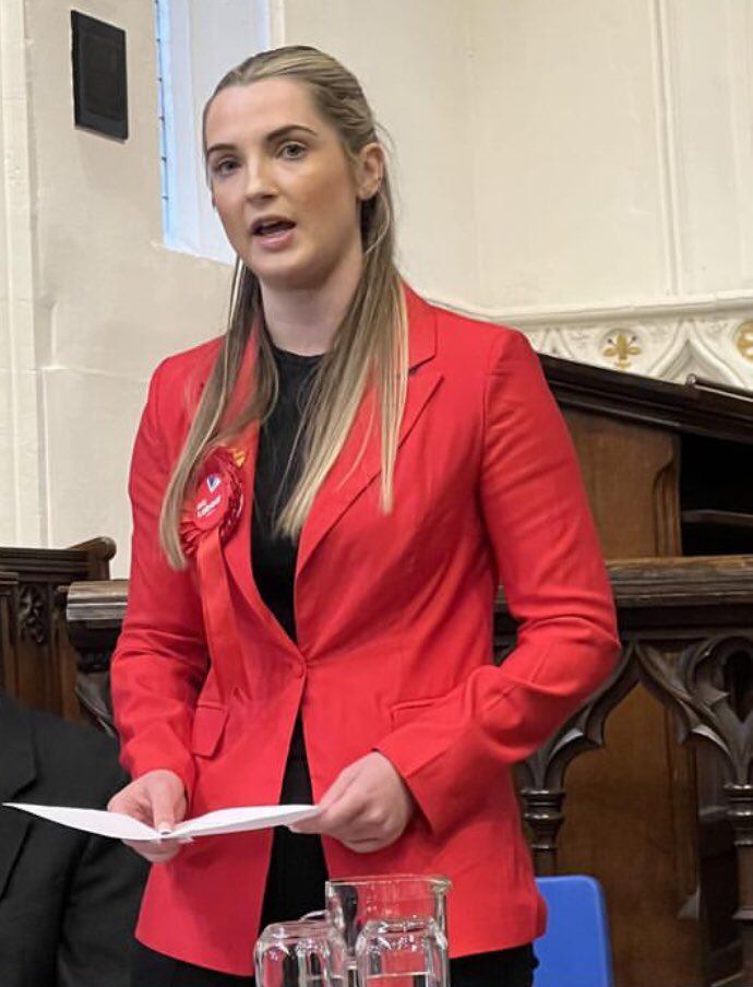 LabourKettering's tweet photo. Rosie smashed it at the hustings last night. Sincere, committed, intellligent, articulate &amp; projecting hope. Vote Rosie Wrighting for Labour on 4th July. ❤️🌹@rosie_wrighting @UKLabour #thefuturesrosie #thewrightingsonthewall #change #makinglivesbetter https://t.co/kwDFOVhovs