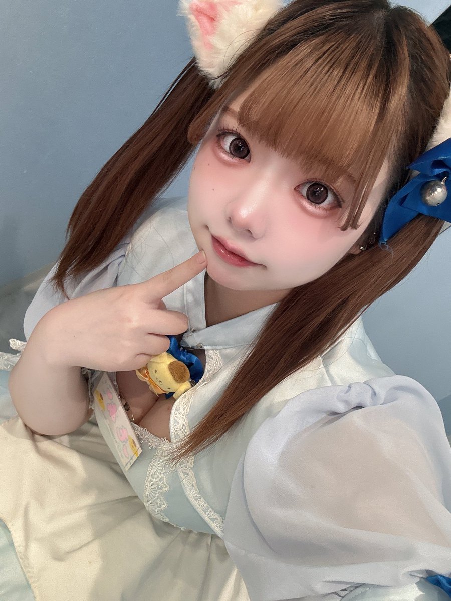 もあもあもあ Onitsuka Tiger ブランドアンバサダー MOMO 氏を起用した、AW24