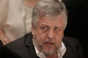 Dale RETUIT si pensas que Stornelli debería estar preso por delincuente y mafioso