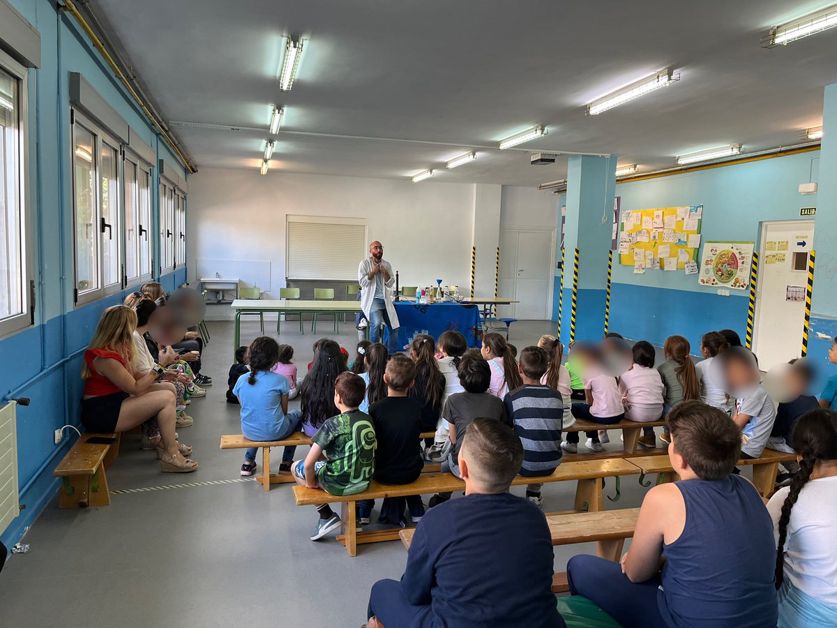 Hoy finalizamos el curso 23-24, y qué mejor que con “Ciencia divertida”.

¡Feliz verano!

<a href="/educacyl/">Educación JCyL</a> 
<a href="/cfievalladolid/">CFIE VALLADOLID</a>