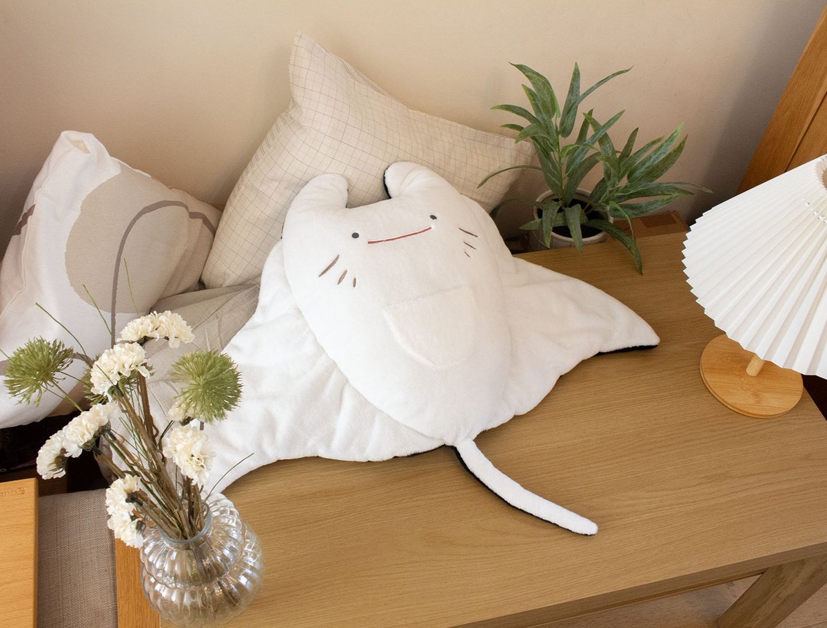 night sky manta ray plushie 💫🌙✨️