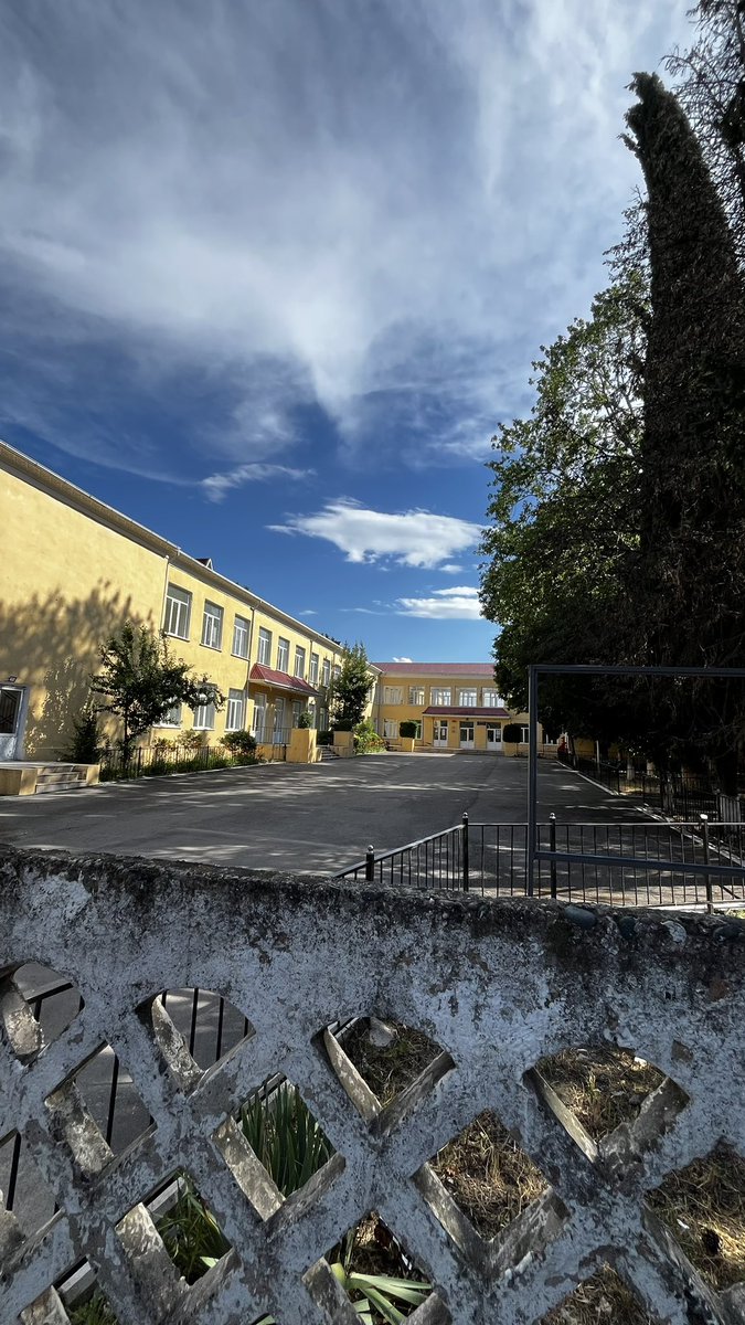 Xatirələr çağırsa da hara gedim?