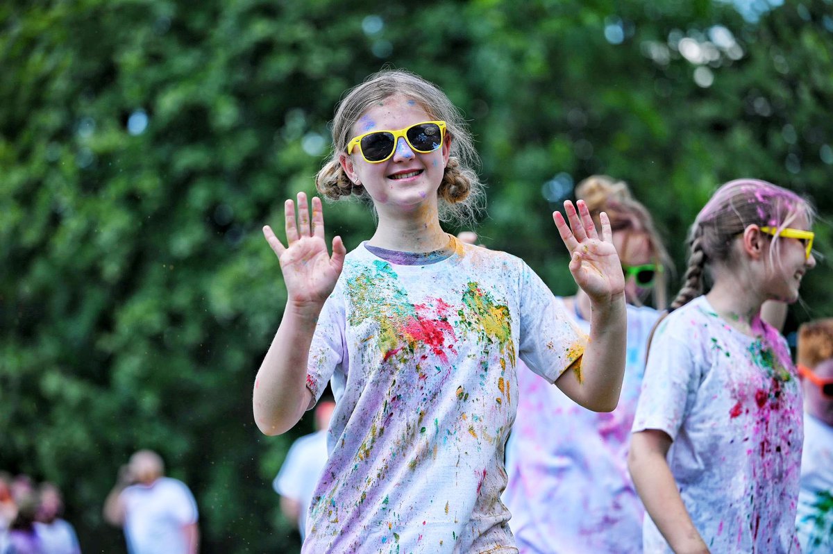 Peckover School Colour Run 2024! What a way to end National Sports Week!