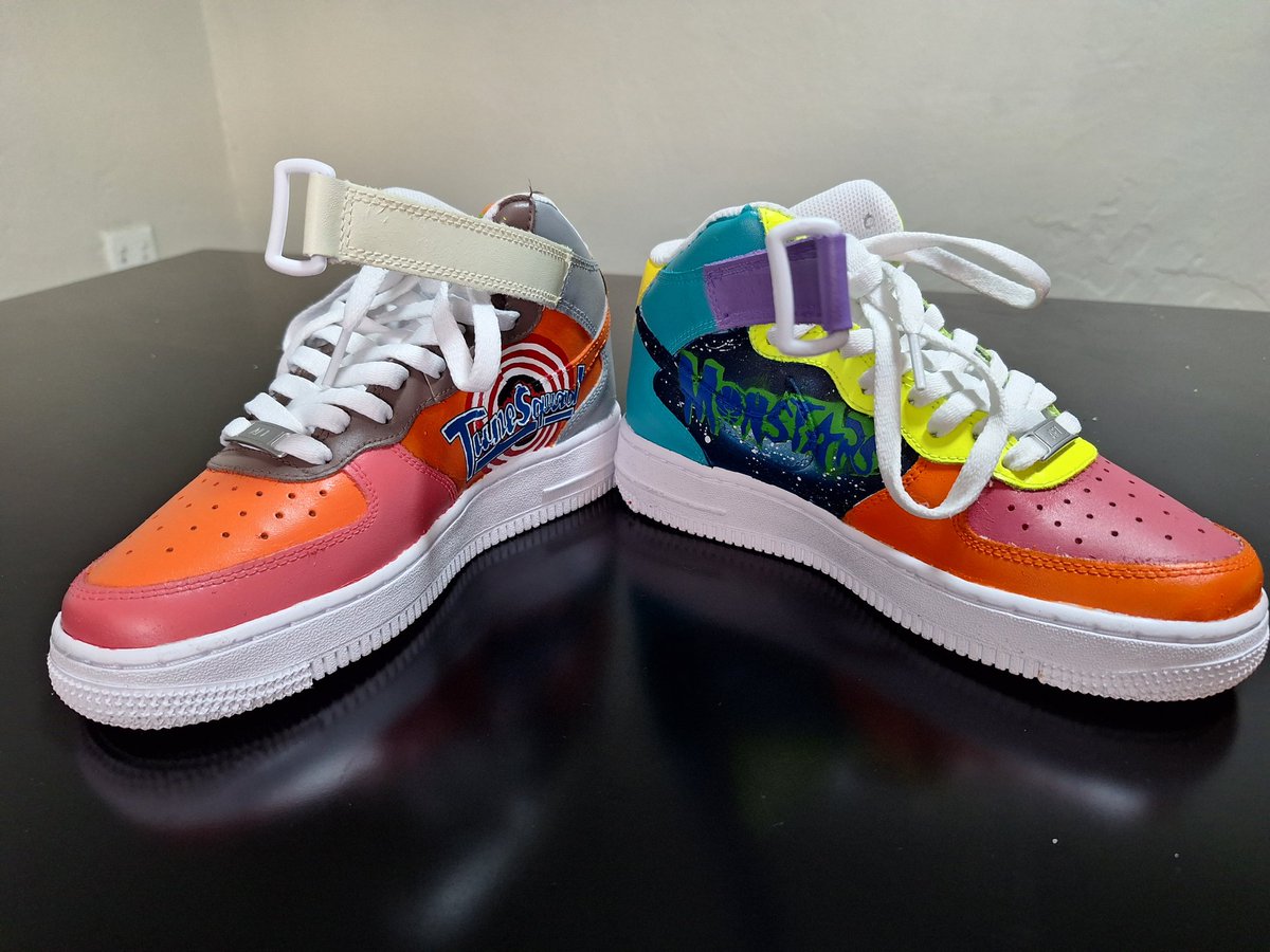 CBCKicksXShirts's tweet photo. #CBCKids look so fresh and so clean!
#kidsfashion #customtshirts #customairforceones #customairforce1 https://t.co/sqbL72kZFf