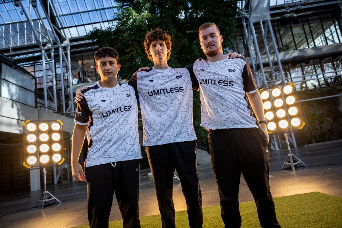 WE WILL SEE YOU IN TEXAS, <a href="/GGLimitless/">Limitless ∞</a>! 🤠

Limitless will represent Sub-Saharan Africa at the 2024 Rocket League World Championship!

Congratulations to <a href="/2Die4xd/">razzle dazzle𖤐</a>, <a href="/SweatyClarence/">Sweaty</a>, <a href="/Snowadore/">Snowyy</a>, and <a href="/NoxesRL/">Noxes</a>! #RLCS
