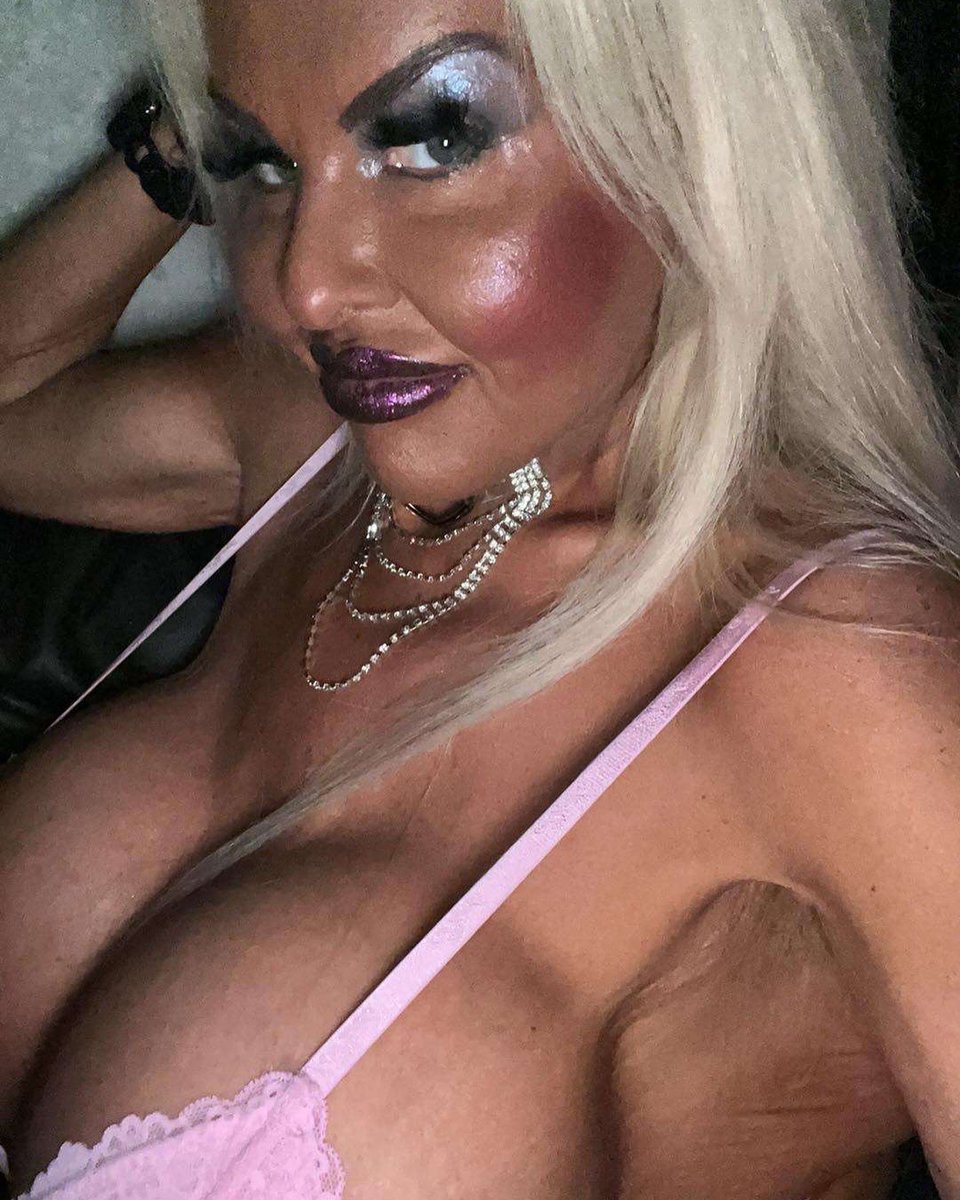 GeminiBarbie tweet media