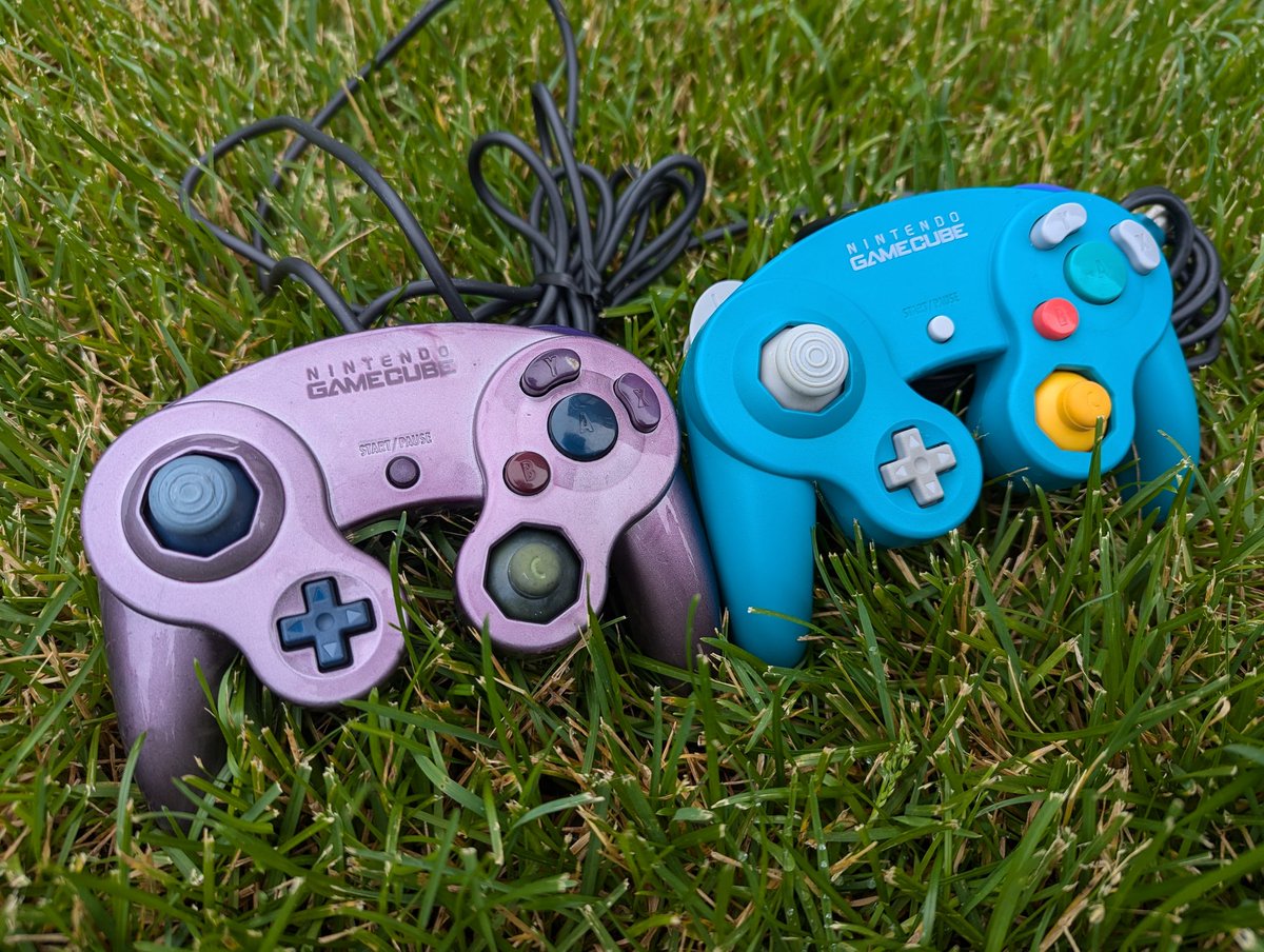 Phob 2.0.5 giveaway

Dyed plat or emerald. Winner picks one! Giving away the other one next month. Specs below 👇🏾 

Like / Retweet / Follow to enter

Tag people for more entries
1 tag = 1 entry up to 1 reply

Sale: $175 CAD ($130 USD) for a phob until July 1st! Order form in bio.