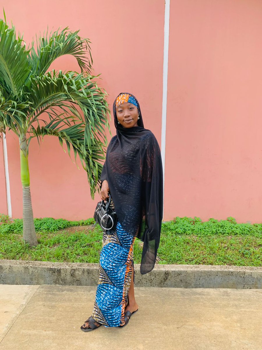 Hardemide01's tweet photo. Jummah Mubarak x family 🕋📿🎉 https://t.co/qebtZoFUyf