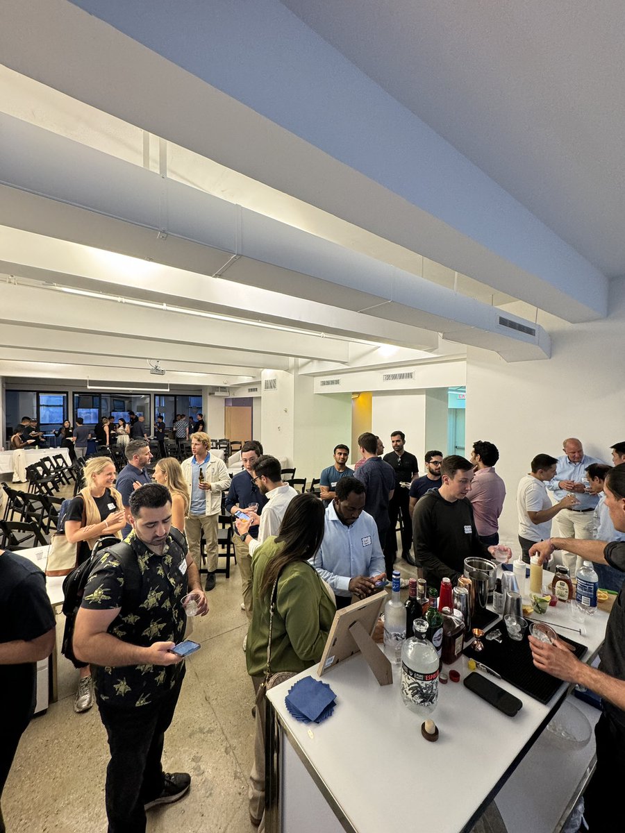 LOVC (@lasolasvc) on Twitter photo Our first live podcast is in the books! Last night, we brought together some of the best New York City founders, builders, and investors at the Mosaic office in Bryant Park with <a href="/RRE/">RRE Ventures</a> Ventures. Moderated by LOVC's <a href="/zachrubin_/">Zach Rubin 🔮 🏴</a>, LOVC Founding Partner Mark Volchek and <a href="/RRE/">RRE Ventures</a> Ventures Our first live podcast is in the books! Last night, we brought together some of the best New York City founders, builders, and investors at the Mosaic office in Bryant Park with <a href="/RRE/">RRE Ventures</a> Ventures. Moderated by LOVC's <a href="/zachrubin_/">Zach Rubin 🔮 🏴</a>, LOVC Founding Partner Mark Volchek and <a href="/RRE/">RRE Ventures</a> Ventures