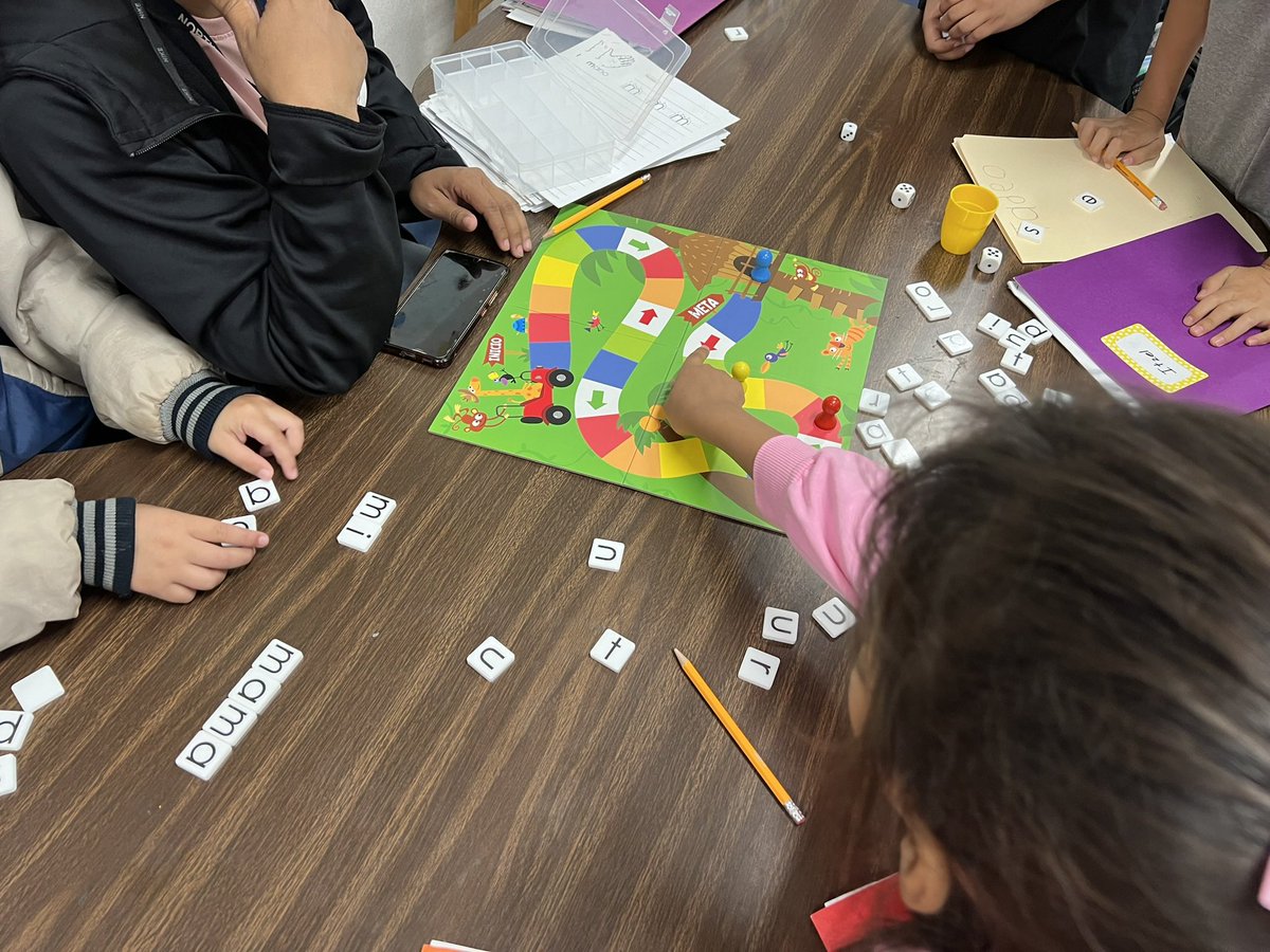 NEISD Bilingual/ESL (@neisd_bilingual) on Twitter photo 📚 Exciting things happening! In our Dual Language Newcomer Summer School, students are able to boost their reading and writing abilities in a supportive and fun environment! <a href="/AliciaACM25/">Ali</a> #SummerLearning #LiteracySkills #bilingualed #duallanguage 📚 Exciting things happening! In our Dual Language Newcomer Summer School, students are able to boost their reading and writing abilities in a supportive and fun environment! <a href="/AliciaACM25/">Ali</a> #SummerLearning #LiteracySkills #bilingualed #duallanguage